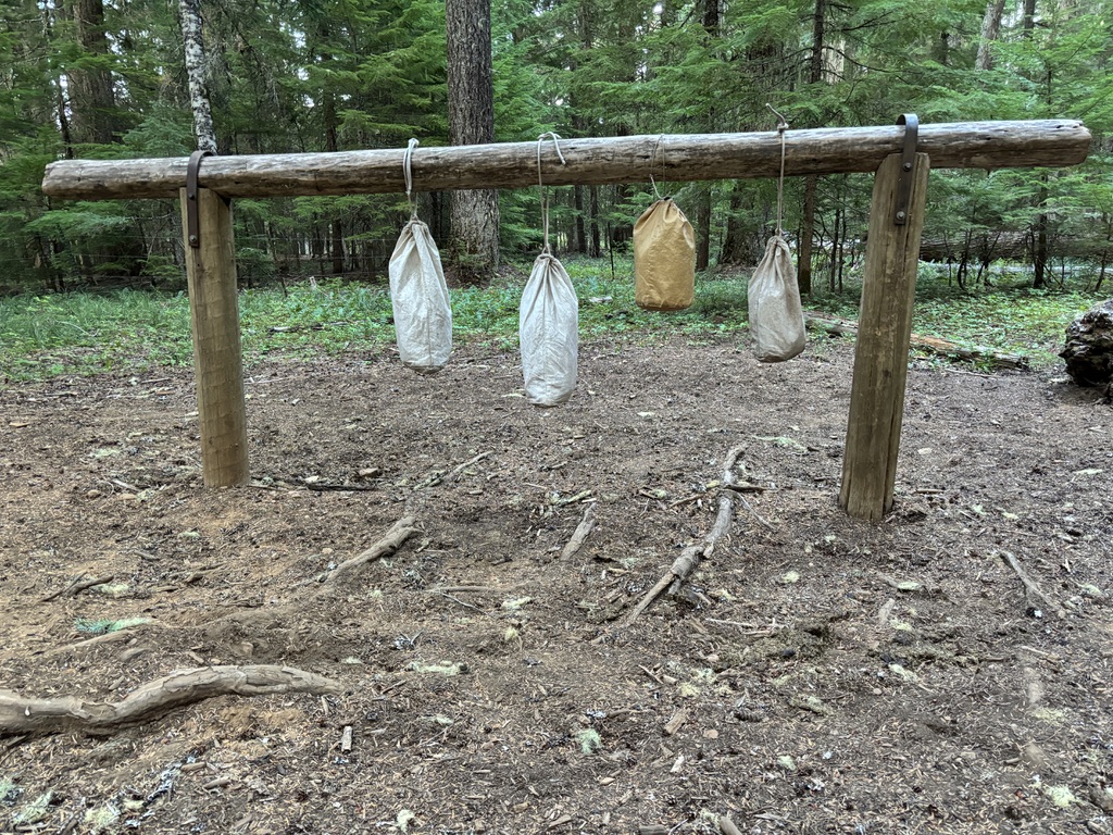 Hanging food bags